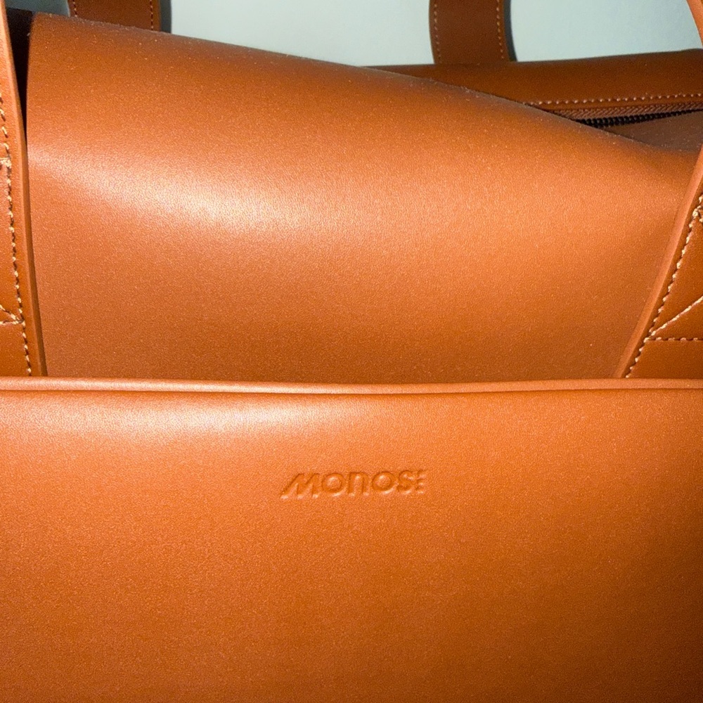 Monos Metro Weekender Bag - Picture 2 of 7